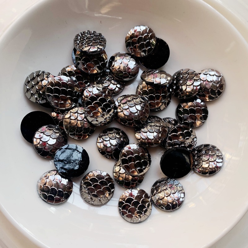 80PCS 12mm 블랙 메탈 색상 인어 물고기 비늘  - Embellishment Glue Craft 리뷰 및 가격